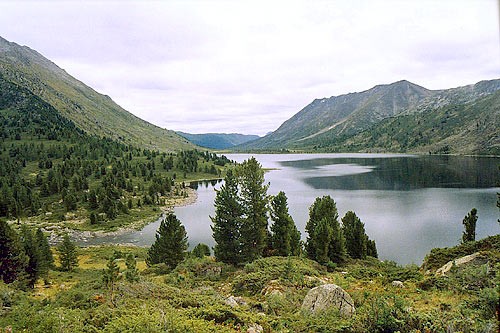 Bukhtarminskoe-lake-2